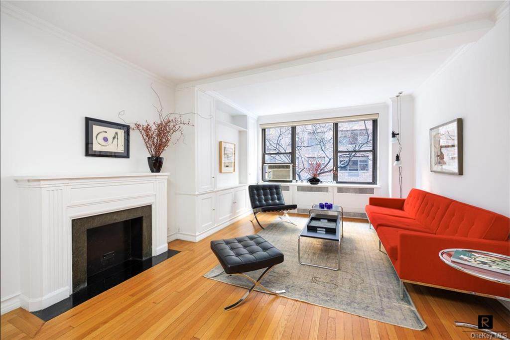 230 E 73rd Street - Photo 1