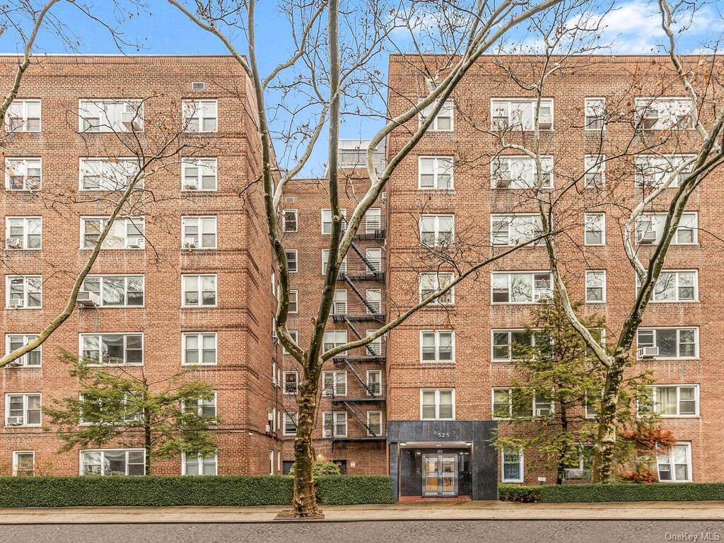 525 236th Street - Photo 1