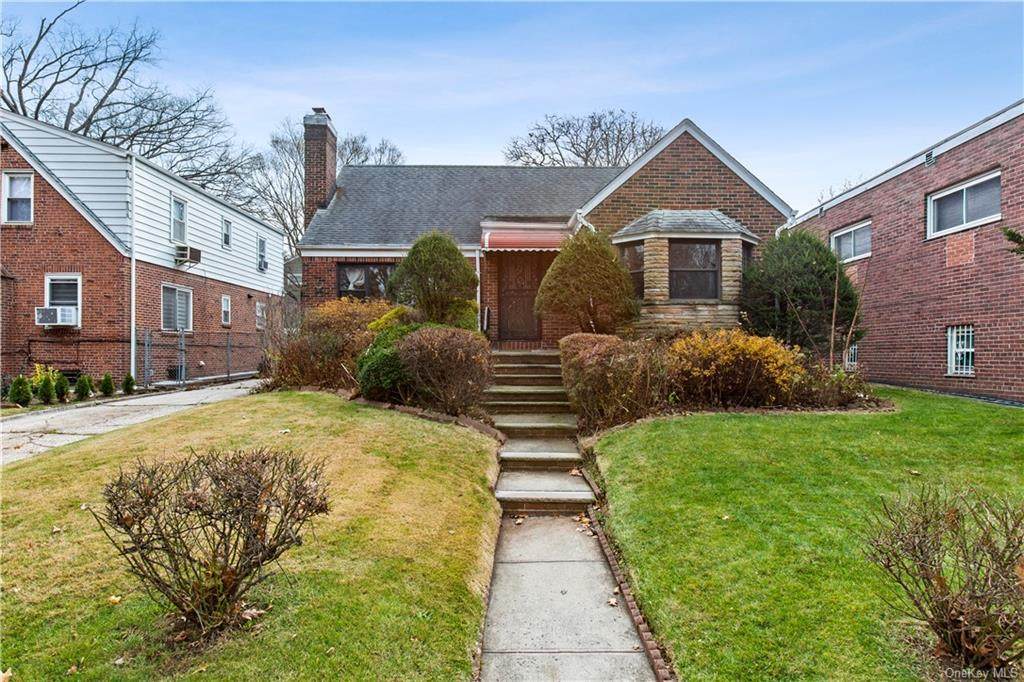 20014 Mclaughlin Avenue - Photo 1