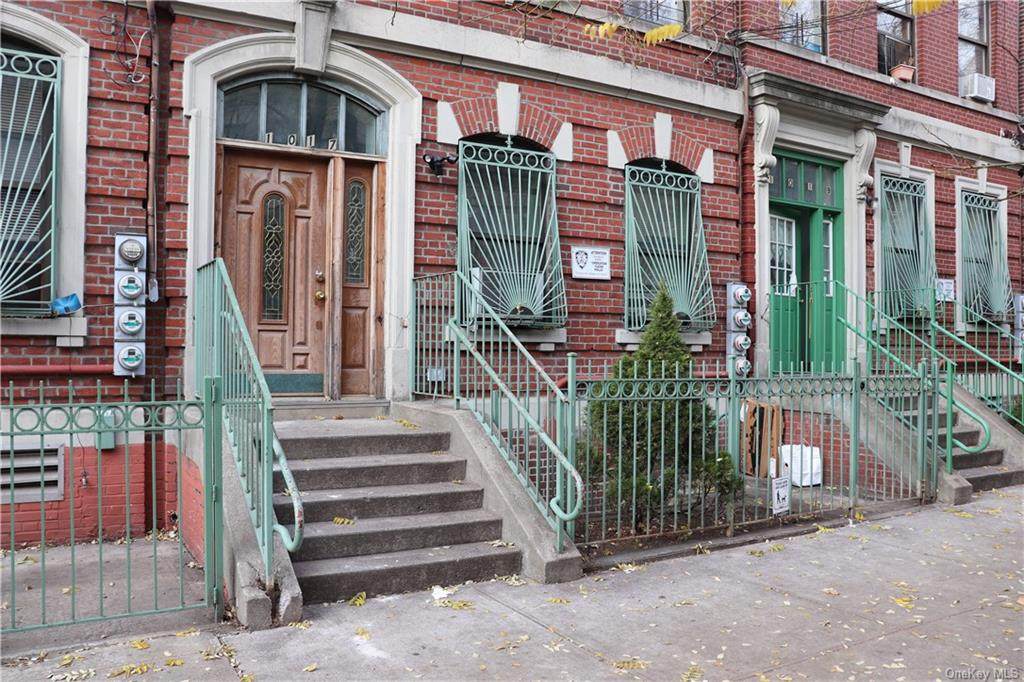 1017 Faile Street - Photo 1