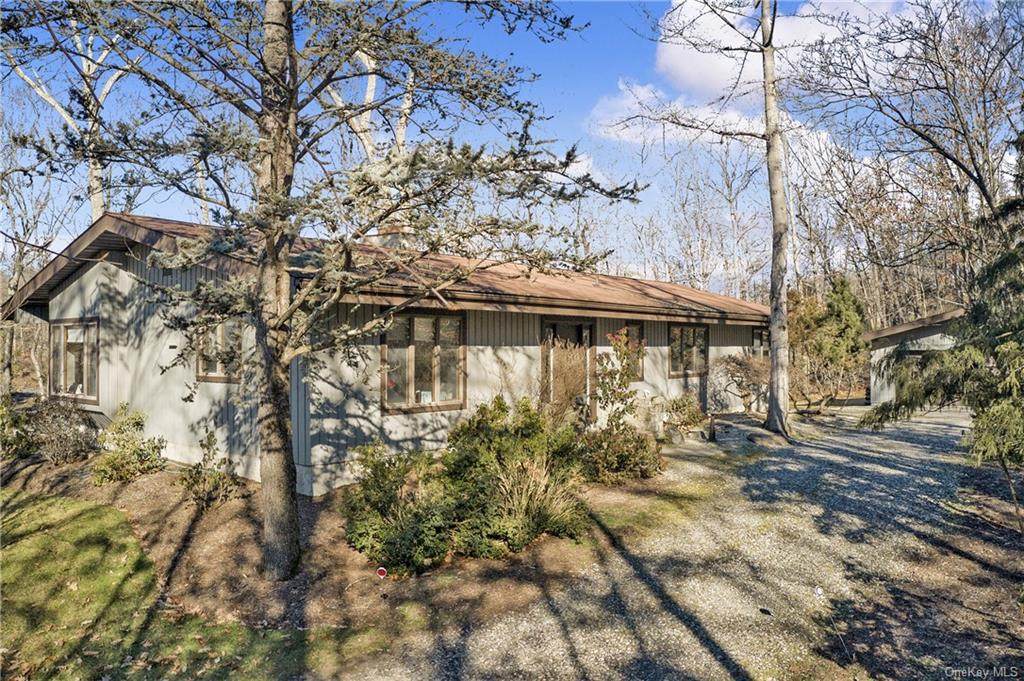 114 Warren Street - Photo 1