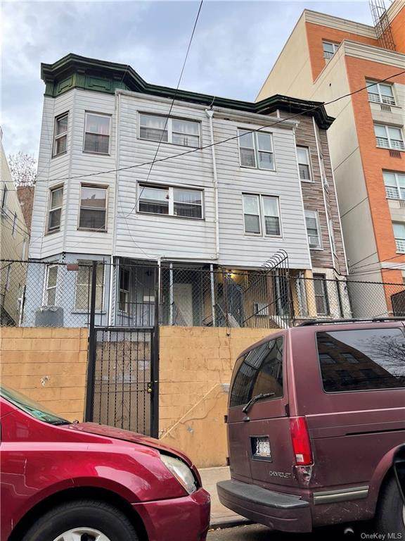 2711 Decatur Avenue - Photo 1
