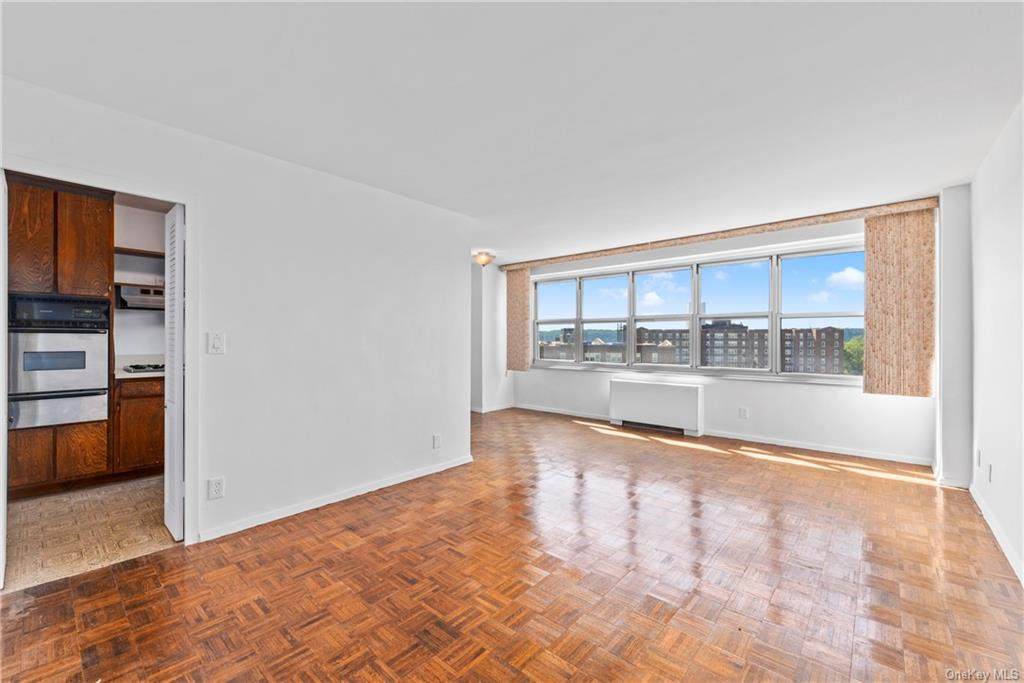 555 Kappock Street - Photo 1