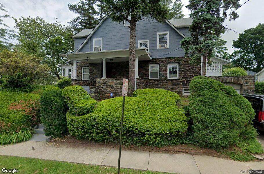 401 Homestead Avenue - Photo 1
