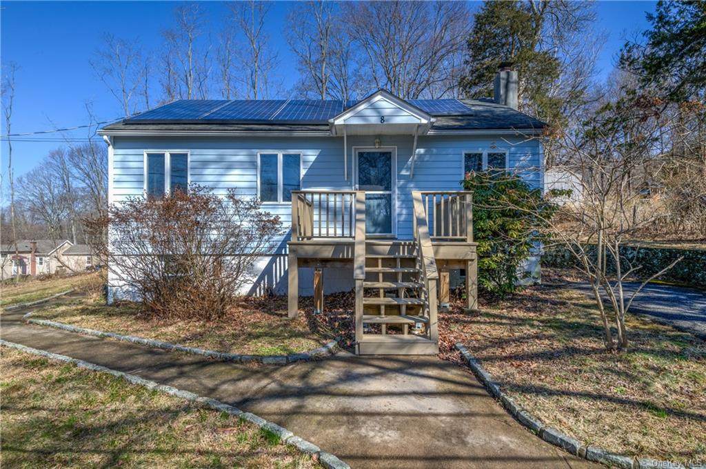 8 Evergreen Drive - Photo 1