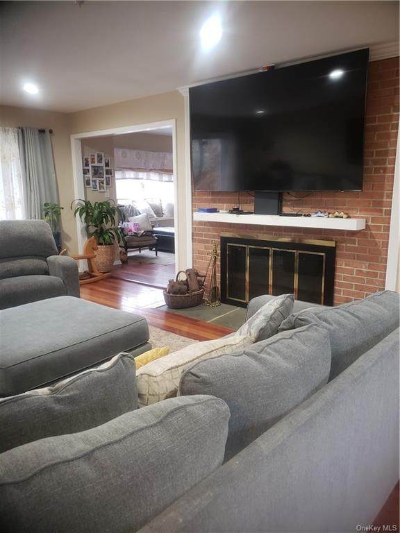 10 Upper Shad Road - Photo 1