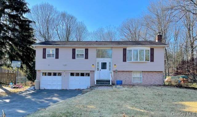 24 Quaker Hill Drive - Photo 1