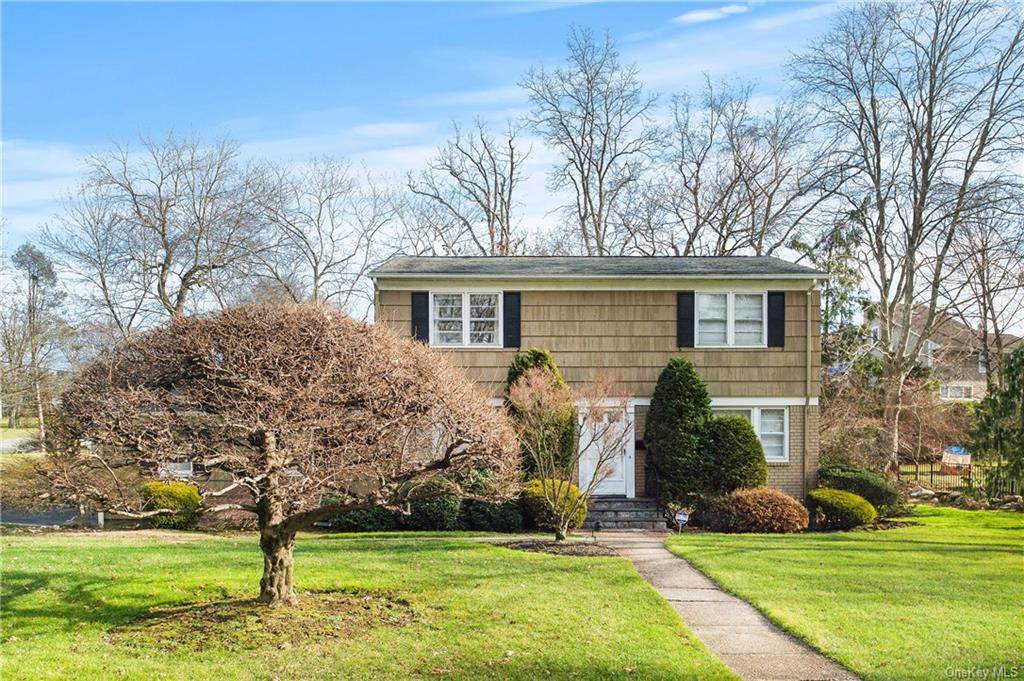 17 Pine Ridge Road - Photo 1
