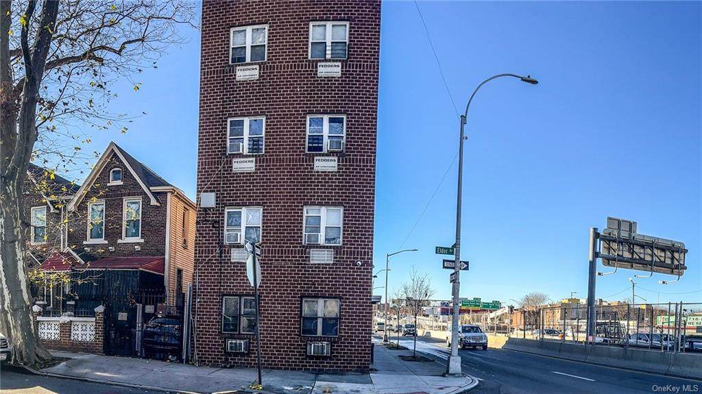 1520 Bruckner Boulevard - Photo 1