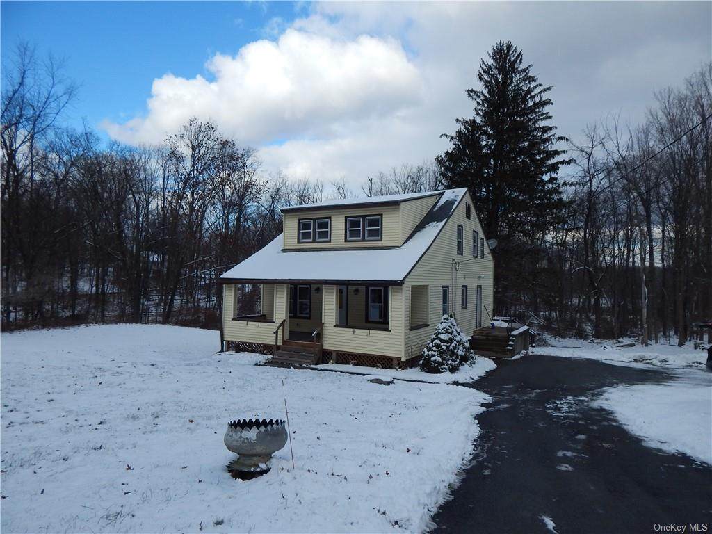 592 Route 211 - Photo 1
