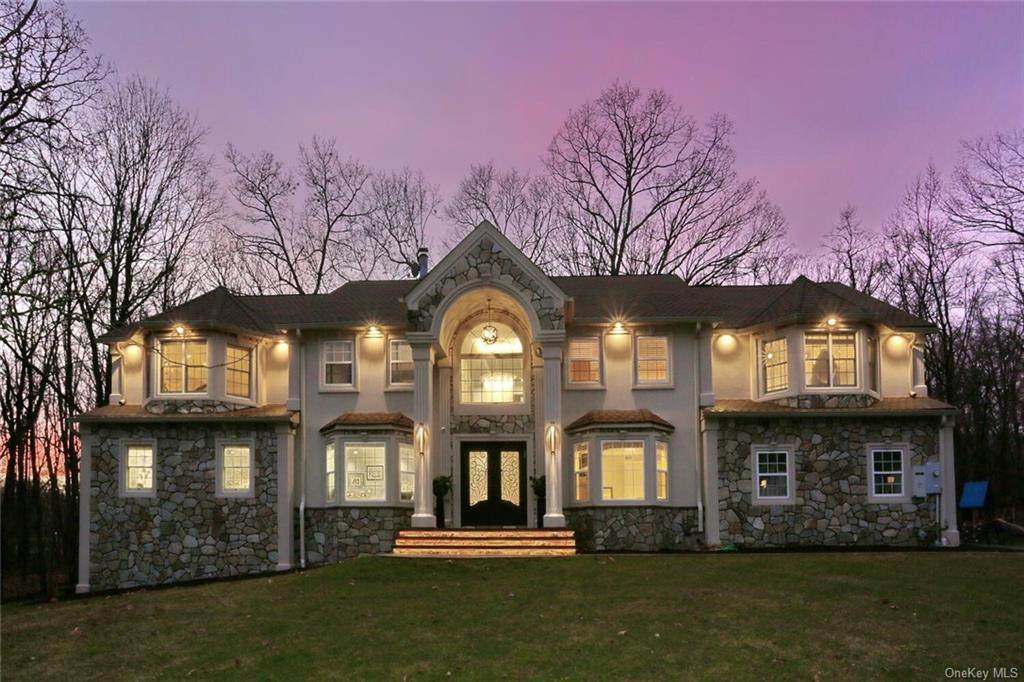 27 Roble Road - Photo 1