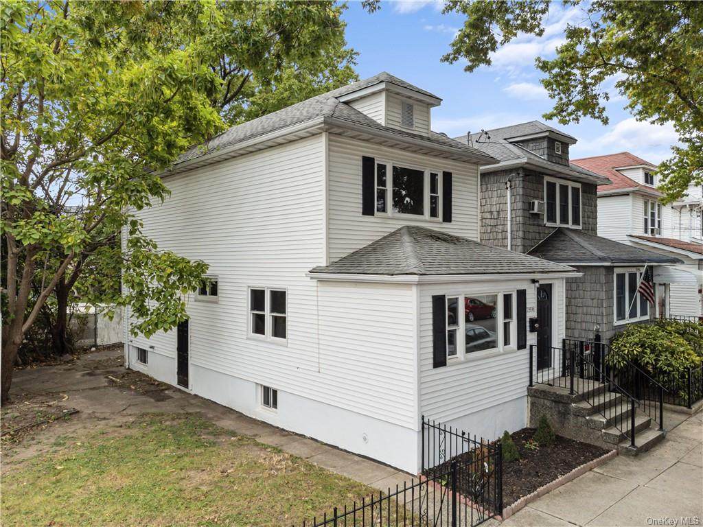 2898 Wellman Avenue - Photo 1