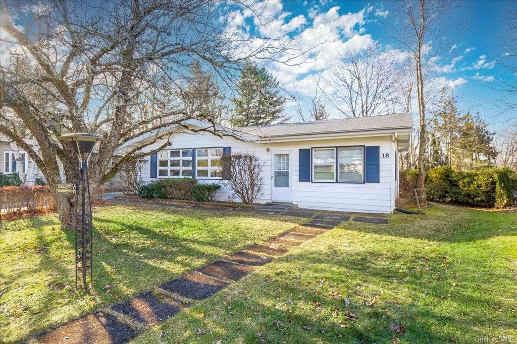 18 Crescent View - Photo 1