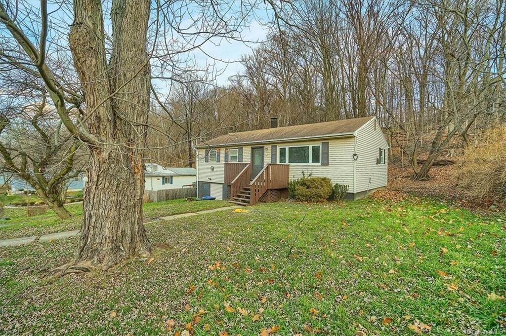 82 Duelk Avenue - Photo 1