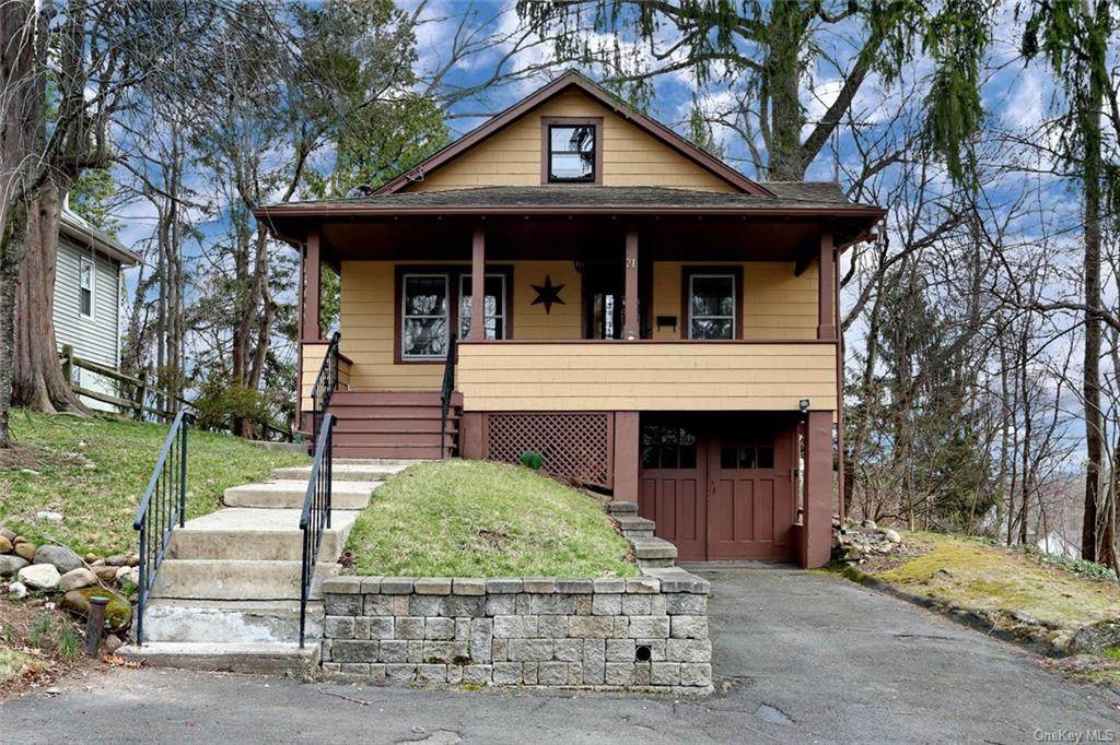 21 Summit Avenue - Photo 1