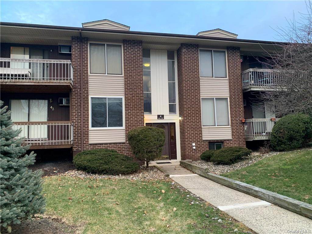 43 Country Club Lane - Photo 1