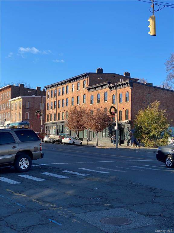 158 Broadway - Photo 1