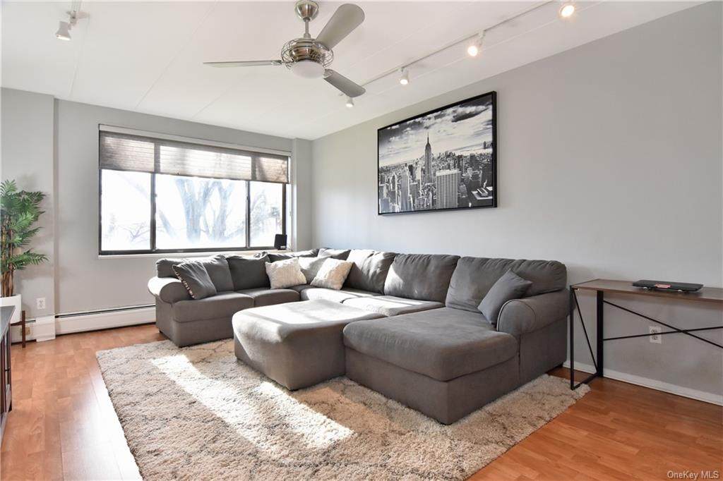 1101 Midland Avenue - Photo 1