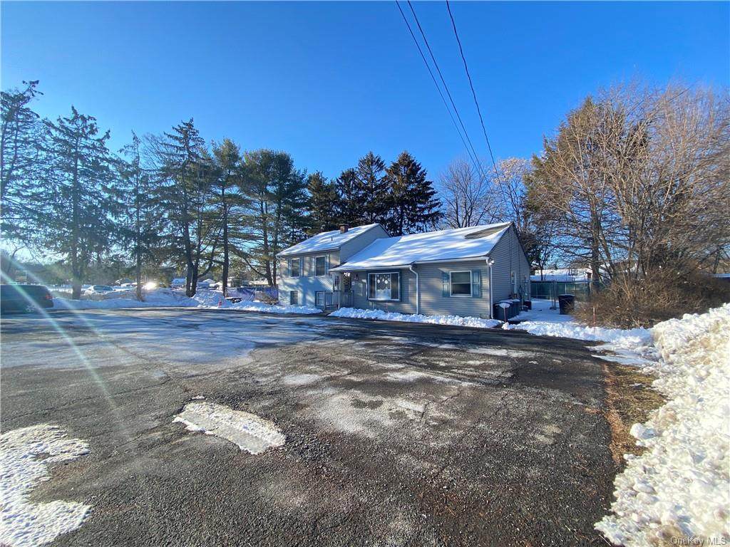 422 Blooming Grove Turnpike - Photo 1
