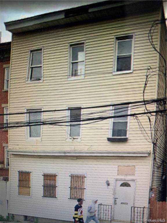 33 Saint Josephs Avenue - Photo 1
