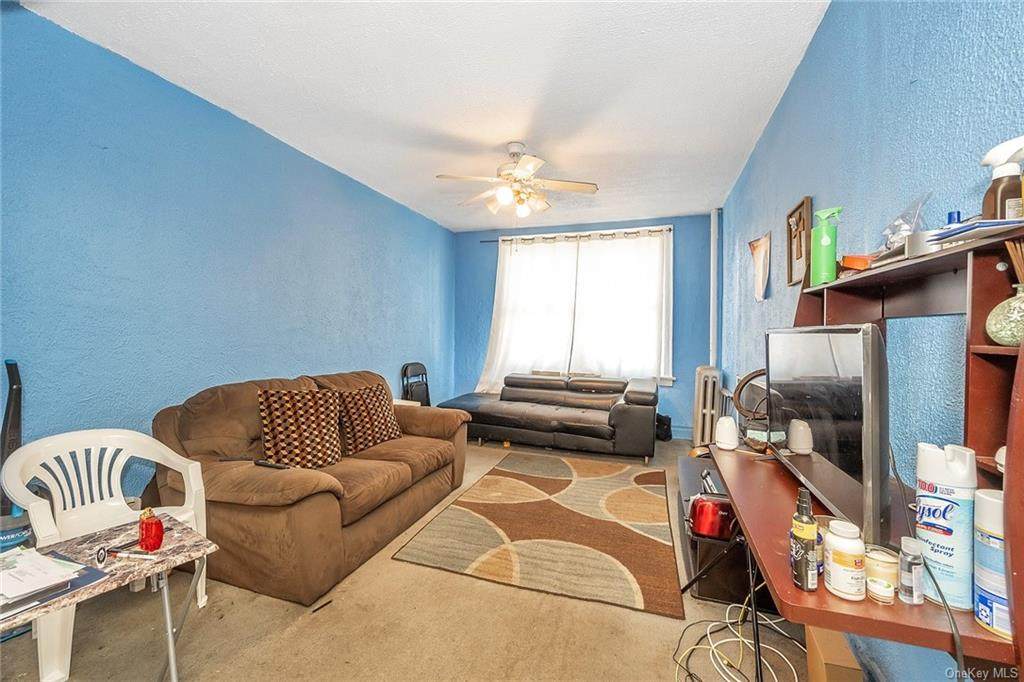 154 Radford Street - Photo 1
