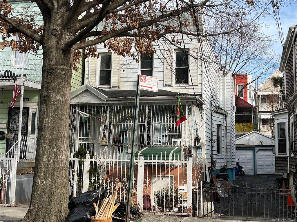 1480 Rosedale Avenue - Photo 1