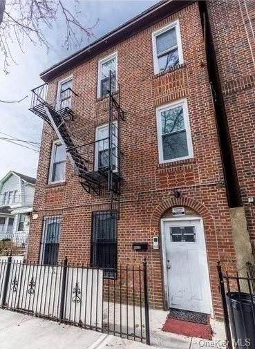 4419 Bruner Avenue - Photo 1