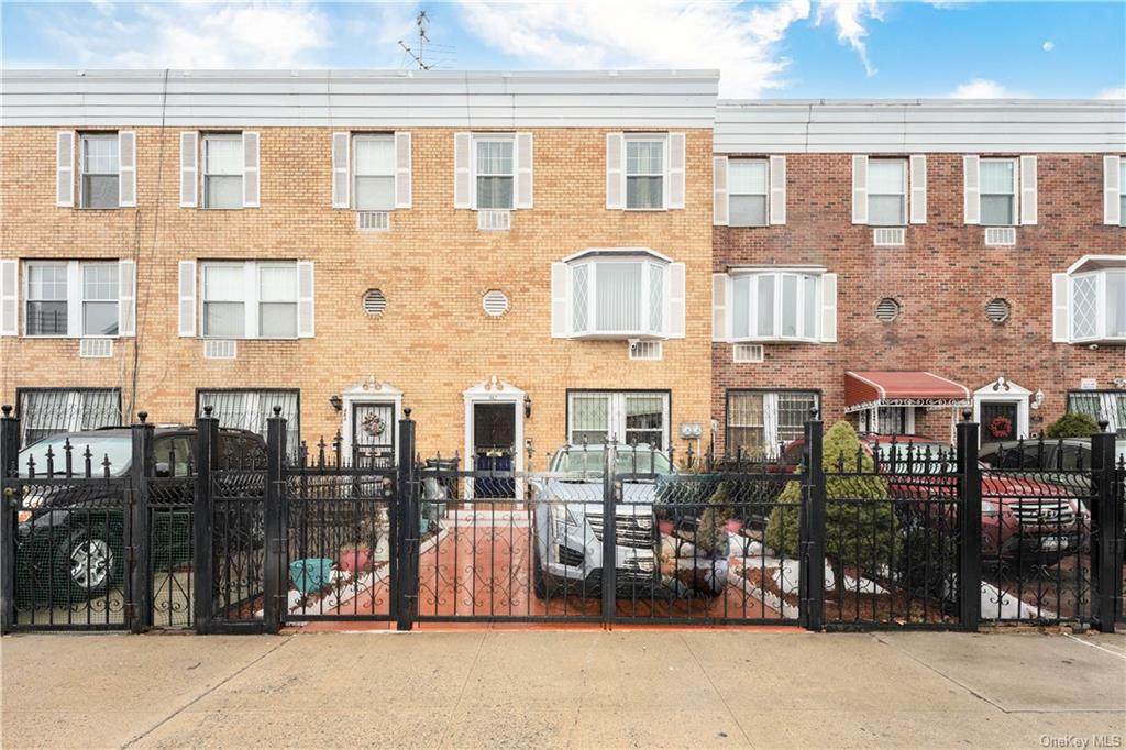 462 145th Street - Photo 1