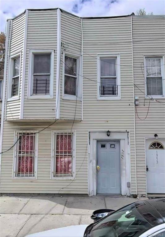 1951 Hunt Avenue - Photo 1