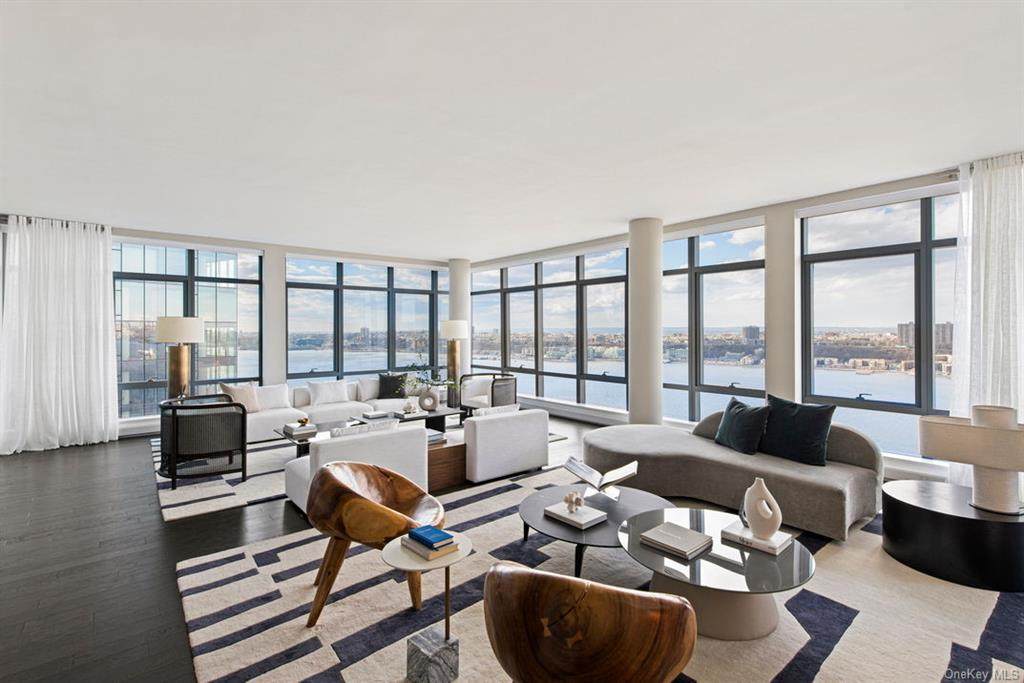 50 Riverside Boulevard - Photo 1