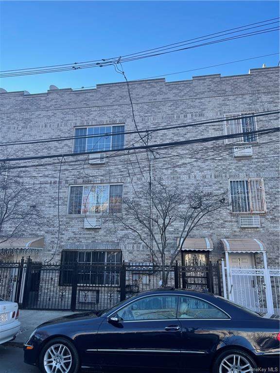 1169 Fox Street - Photo 1