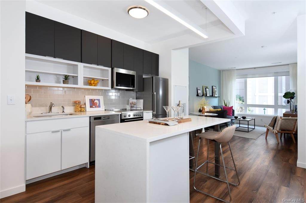 165 Huguenot Street - Photo 1