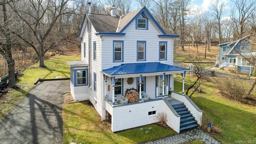 28 River Road - Photo 1