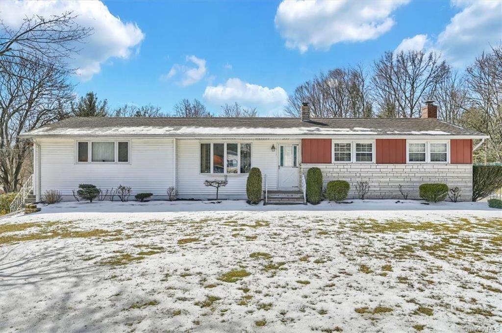 105 Chapel Hill Road - Photo 1