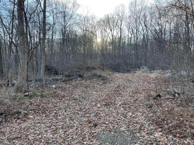 Donovan Lane - Photo 1