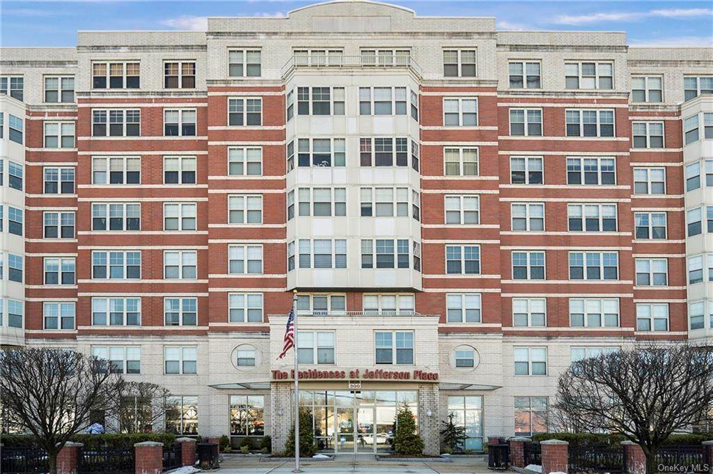 300 Mamaroneck Avenue - Photo 1
