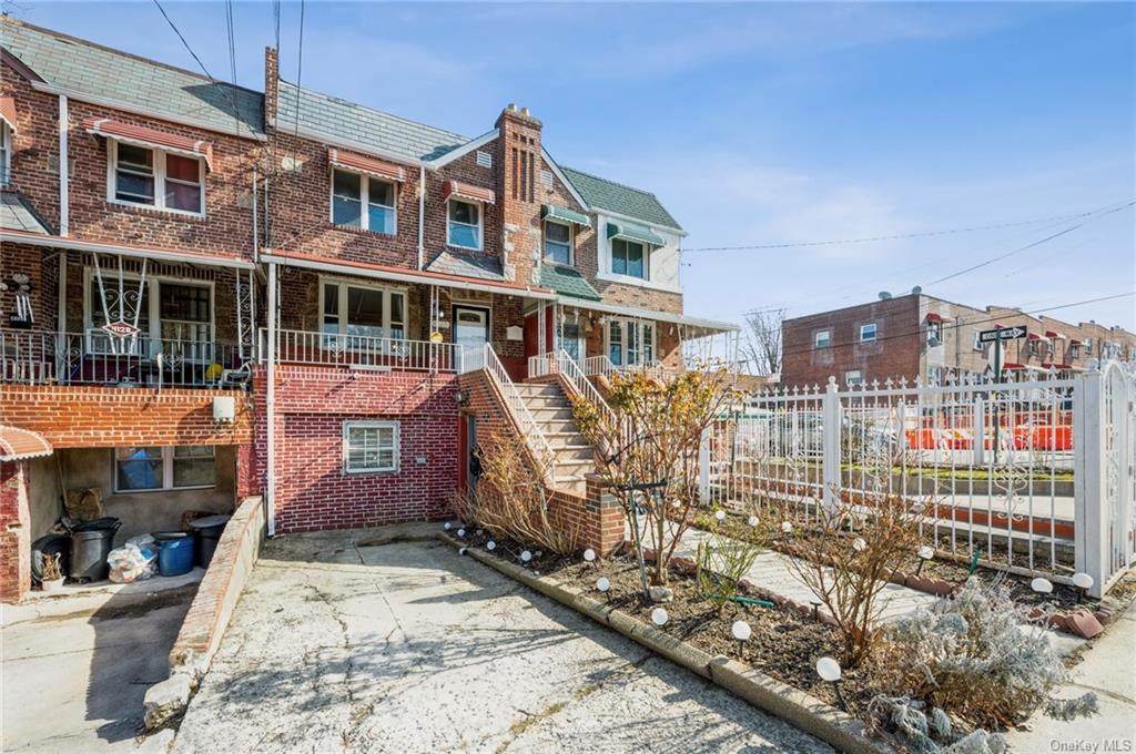 4126 Paulding Avenue - Photo 1
