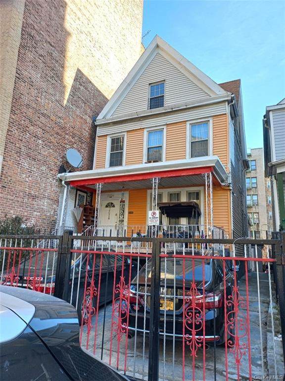 2336 Valentine Avenue - Photo 1