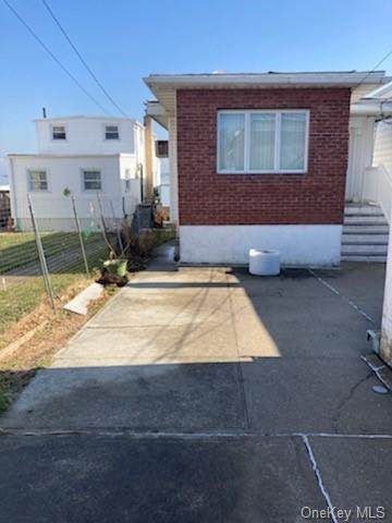 612 Clarence Avenue - Photo 1