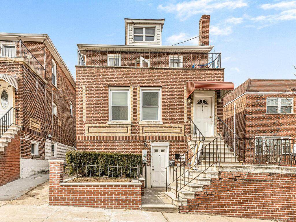 1847 Mayflower Avenue - Photo 1