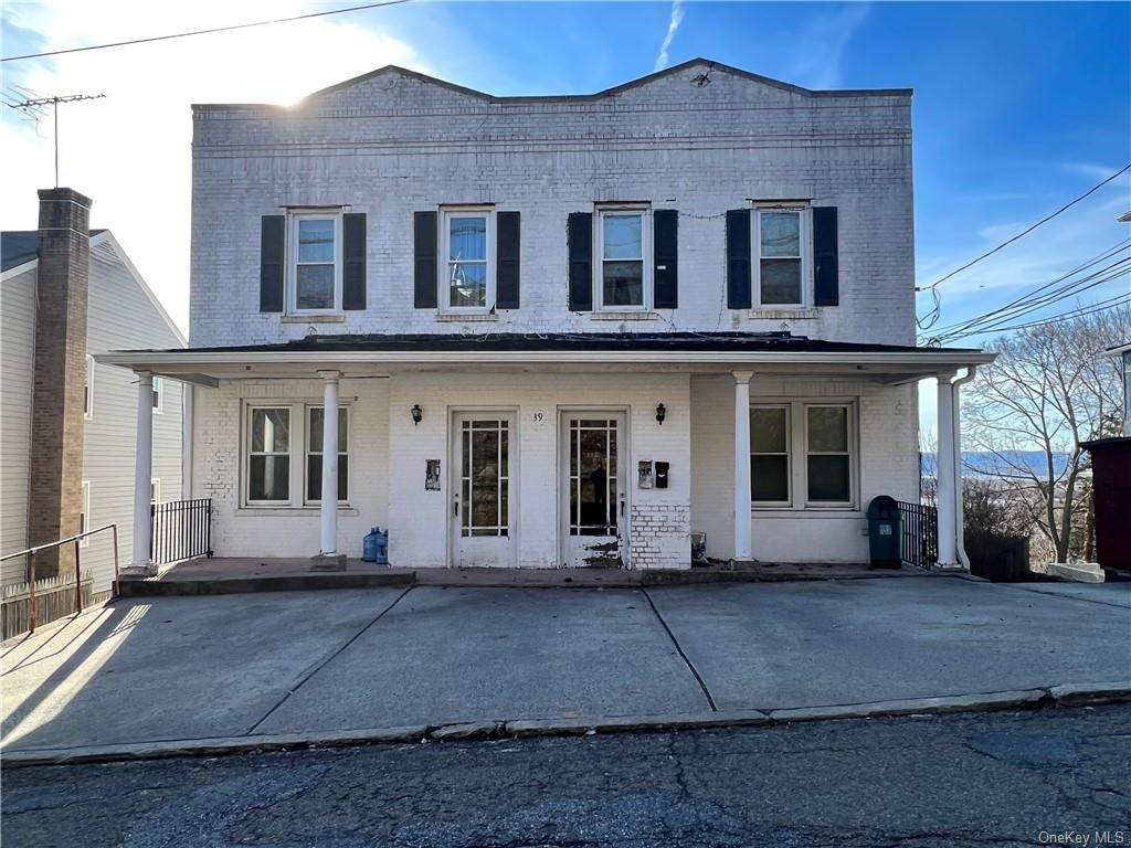 39 Cedar Lane - Photo 1