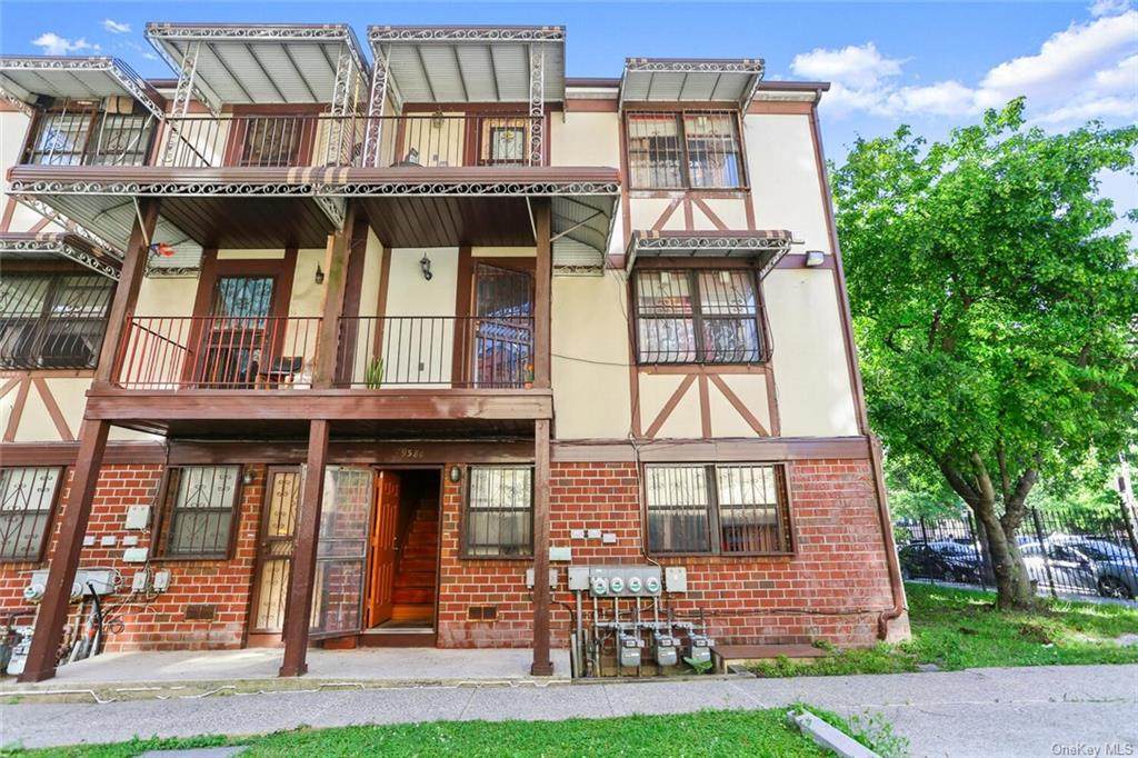 938 Union Avenue - Photo 1