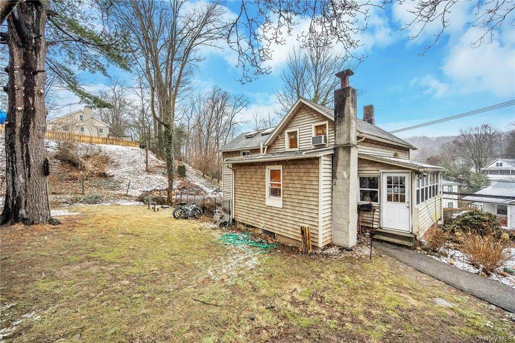 228 Grand Street - Photo 1
