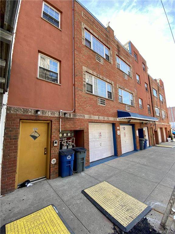 1006 Boynton Avenue - Photo 1