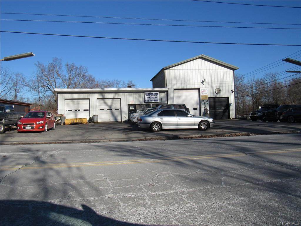 176 Monhagen Avenue - Photo 1