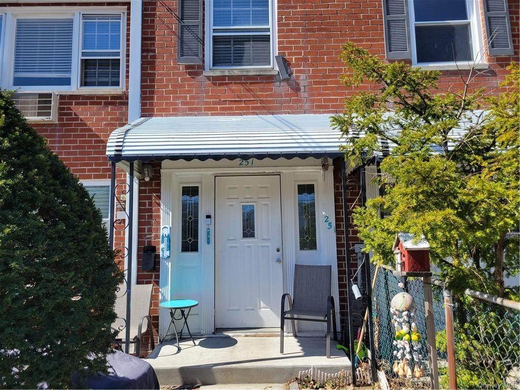 251 Kearney Avenue - Photo 1