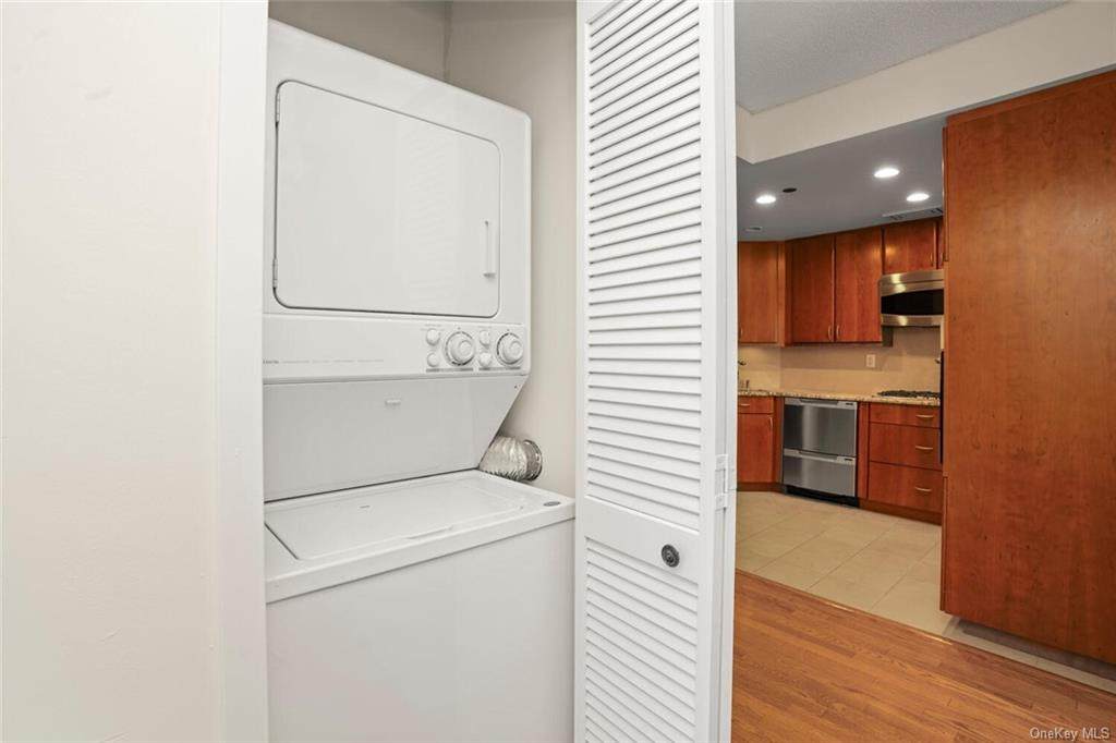 50 Hartsdale Avenue - Photo 1