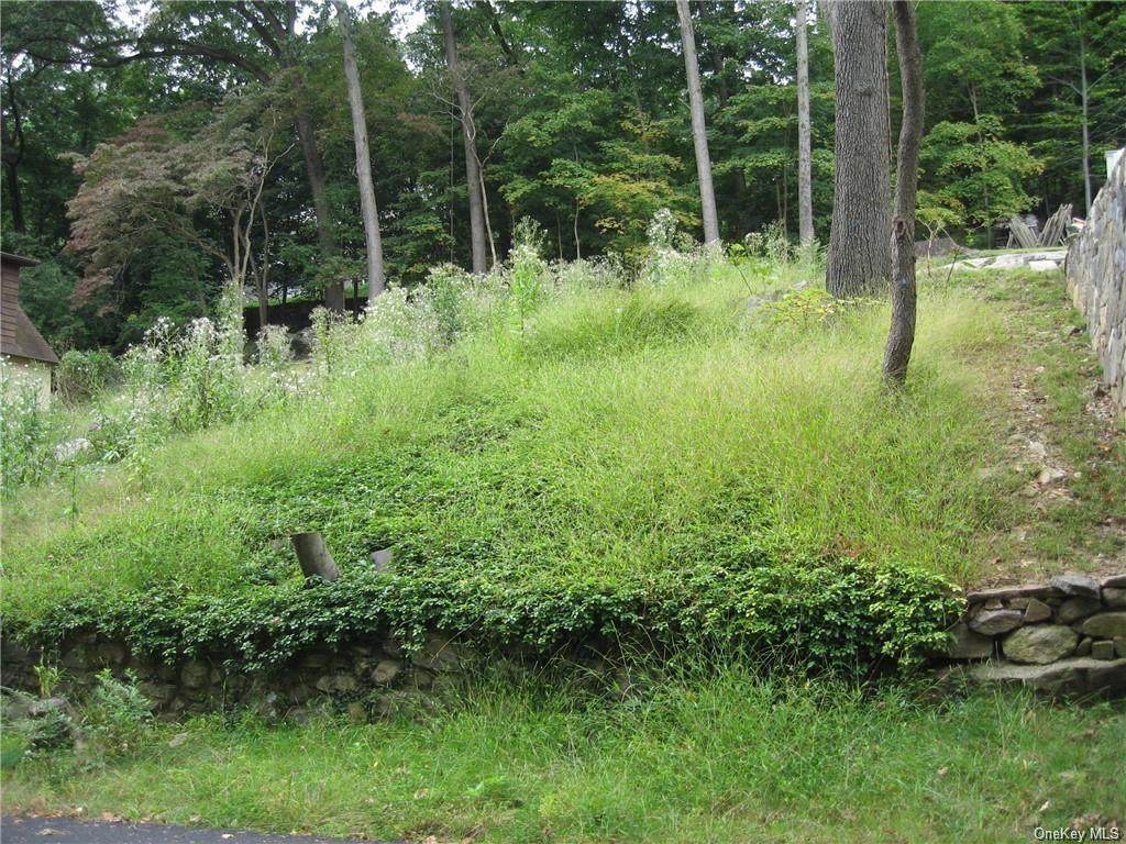 322 Sarles Lane - Photo 1