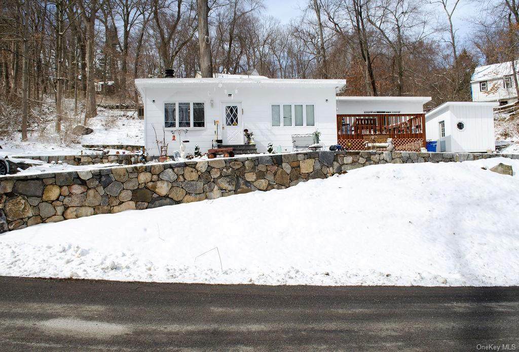 16 Taylor Road - Photo 1