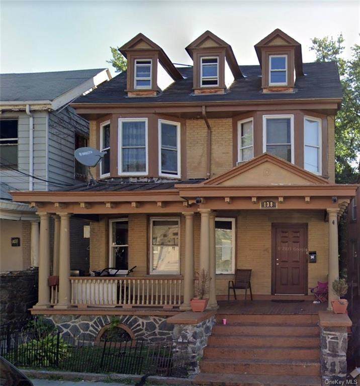 138 Chambers Street - Photo 1